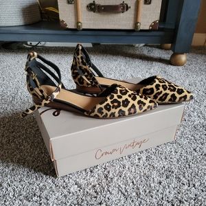 Crown Vintage Evalinda Calfhair size 9½